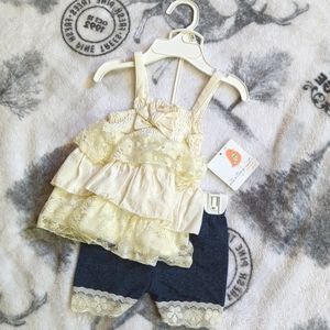 Baby Girls outfit size 9months